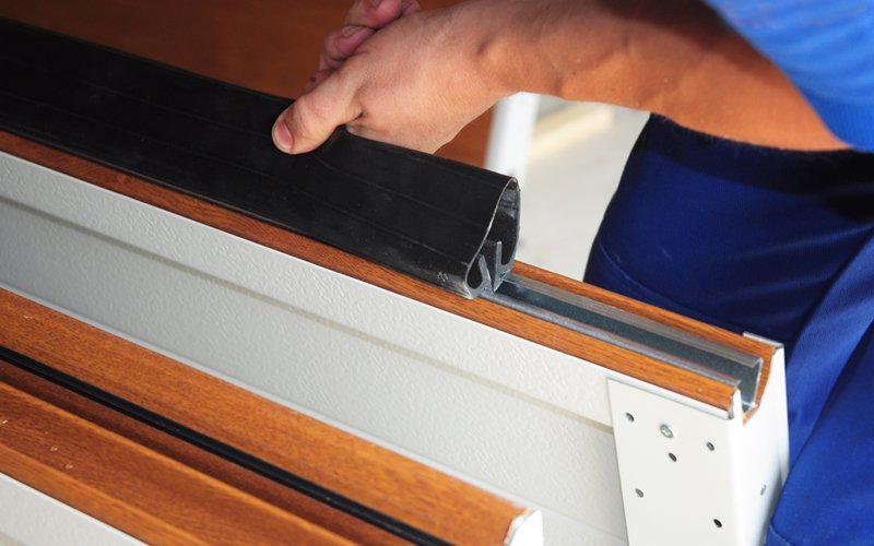 Sealing door channels